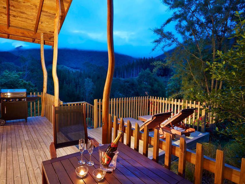 Villa The Resurgence Motueka Esterno foto
