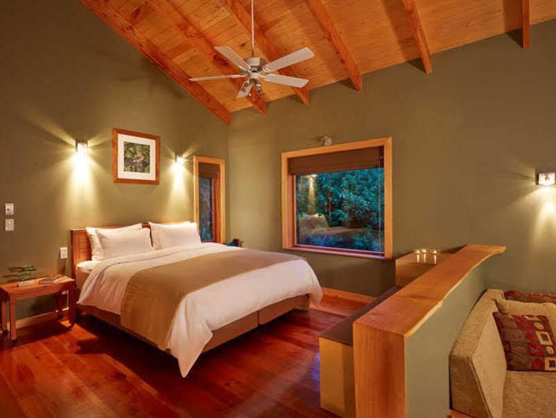 Villa The Resurgence Motueka Esterno foto